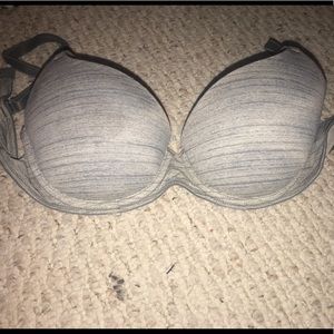 Victoria’s Secret PINK bra